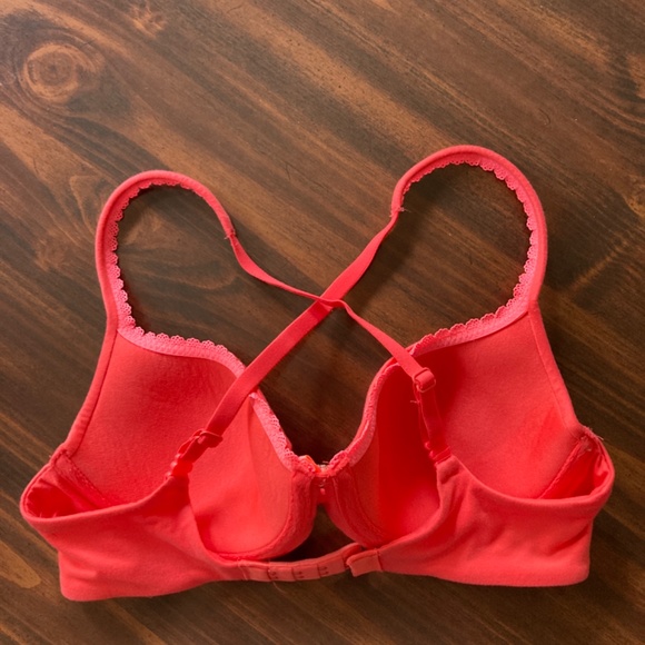 NWOT Victoria Secret Coral 32C Lightly Lined Demi Bra - Picture 3 of 4